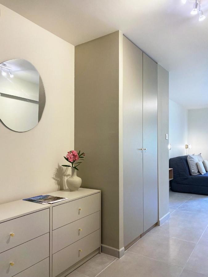 Studio Renove, 5Mn Plage, Terrasse, Clim, Velos Сен-Мандри-сюр-Мер Екстериор снимка